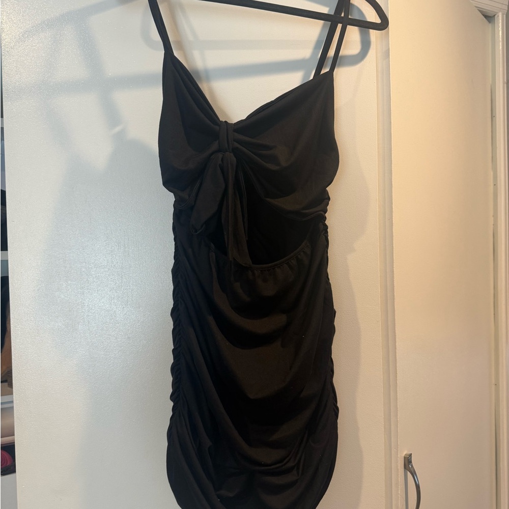 Black Cut-Out Dress - Picture 3 of 4